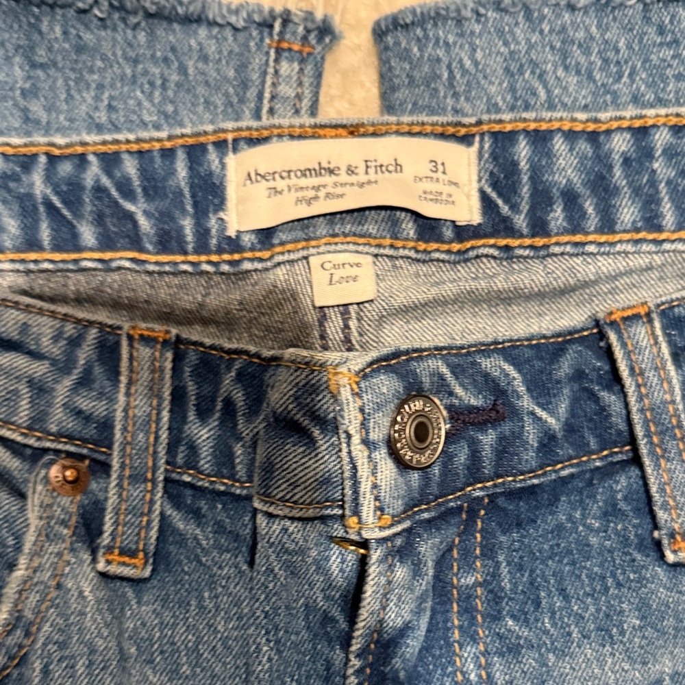 Abercrombie tall Classic Denim Straight Jeans - Picture 2 of 3
